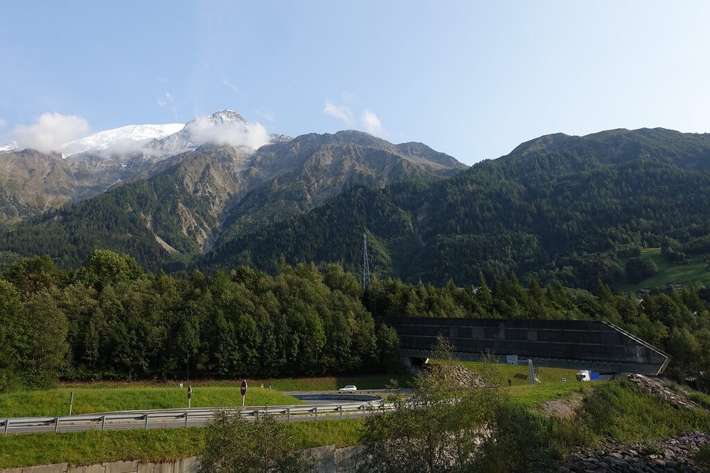 Microcentrale-hydroelectrique-du-torrent-du-Bourgeat-2